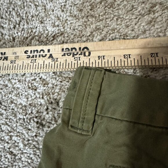 Banana Republic Shorts Womens 6 Olive Green Weekend Short Chino Stretch Cuffed - Picture 9 of 10